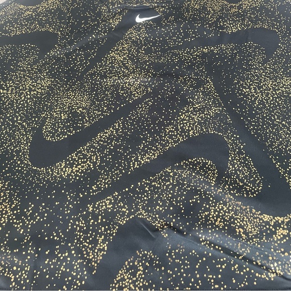 Nike Gold Black Swoosh Plus Racerback Tank Size 3X - Picture 2 of 7